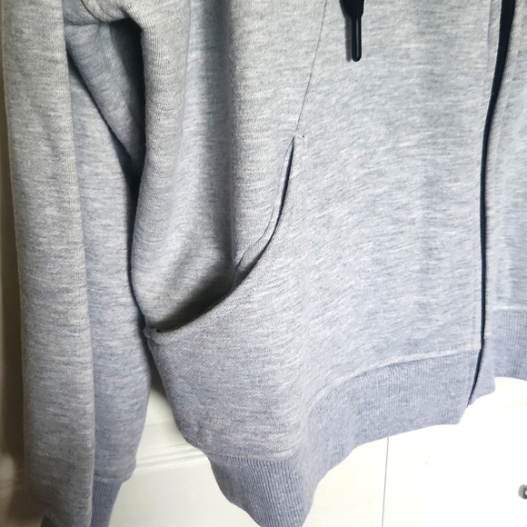 Pennington's Additionelle Women's  Plus Size Athletics Zip Up Hoodie - Size 2x - Picture 4 of 11